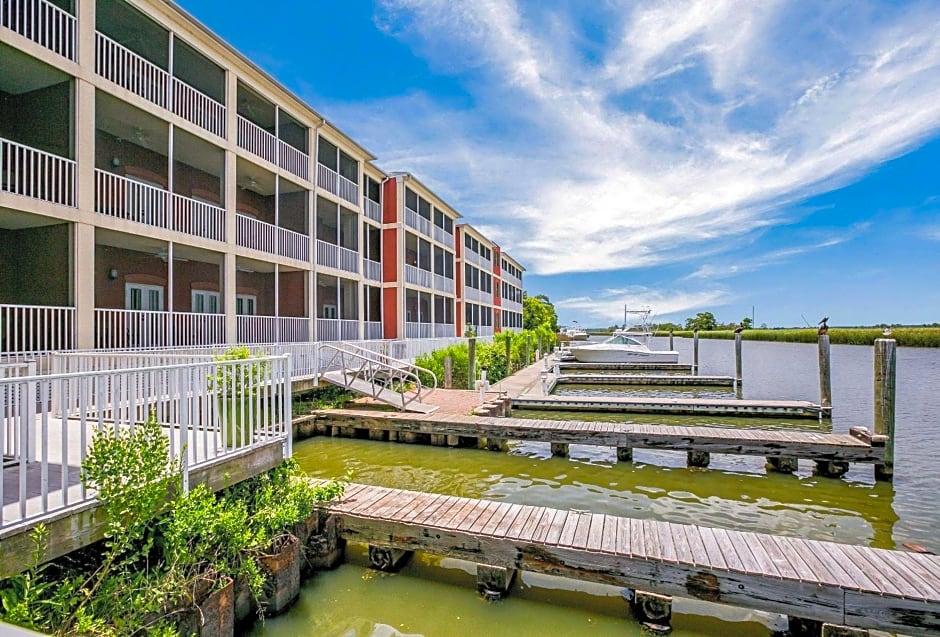 Water Street Hotel & Marina, Ascend Hotel Collection