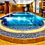 Grand Royal Hotel