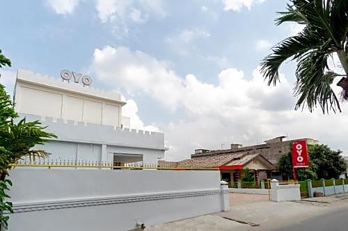 OYO 2895 Paranginan Residence