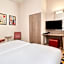 Alma Grand Place Hotel