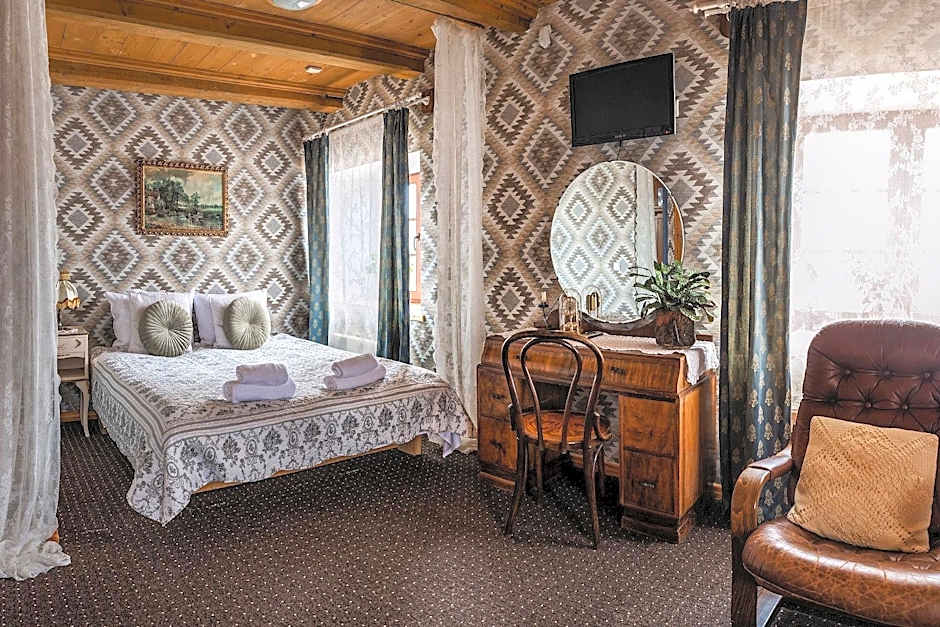 Pakruojis Manor Hotel Miller's house