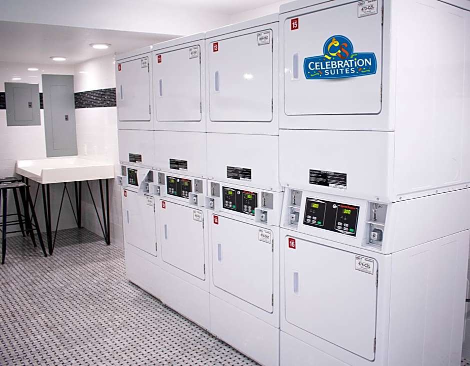 Celebration Suites At Old Town