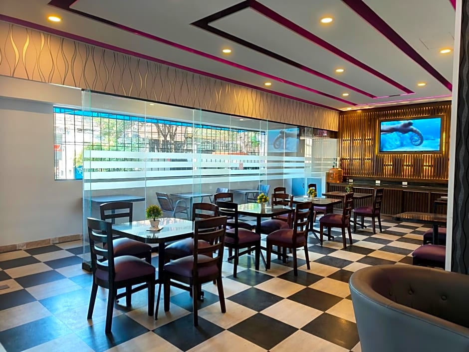Hotel MaxIntimo