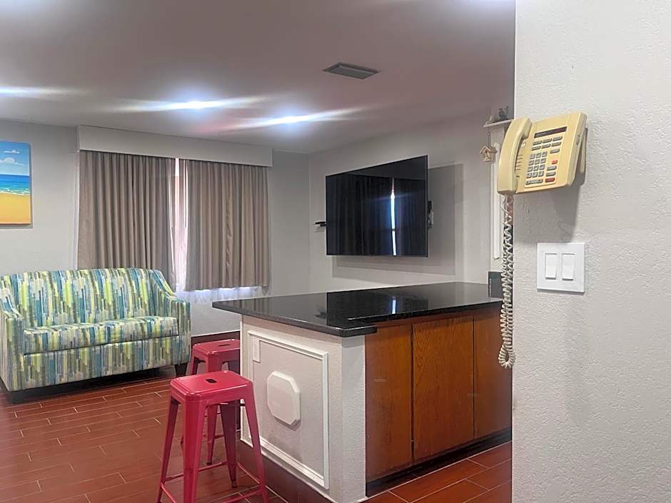 Travelodge by Wyndham Suites St Augustine