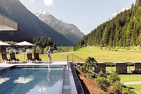 Hotel Weisseespitze