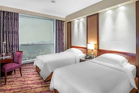 Spacious Room – Twin Bed