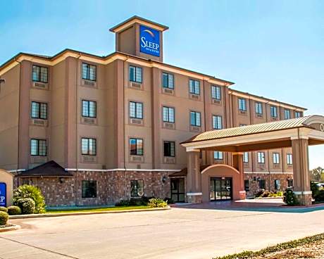 Sleep Inn And Suites At Six Flags