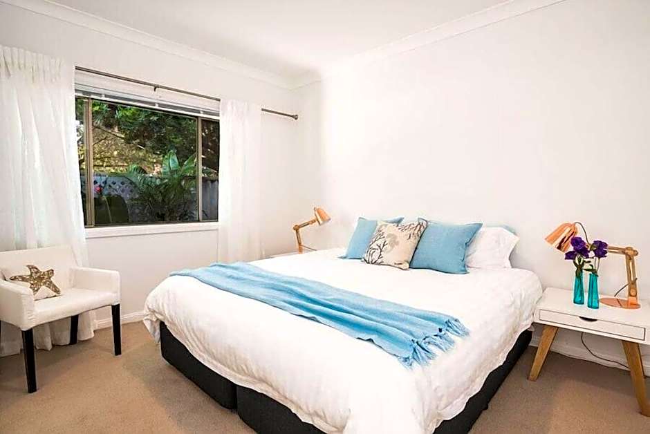 Cronulla Beach House Bed & Breakfast