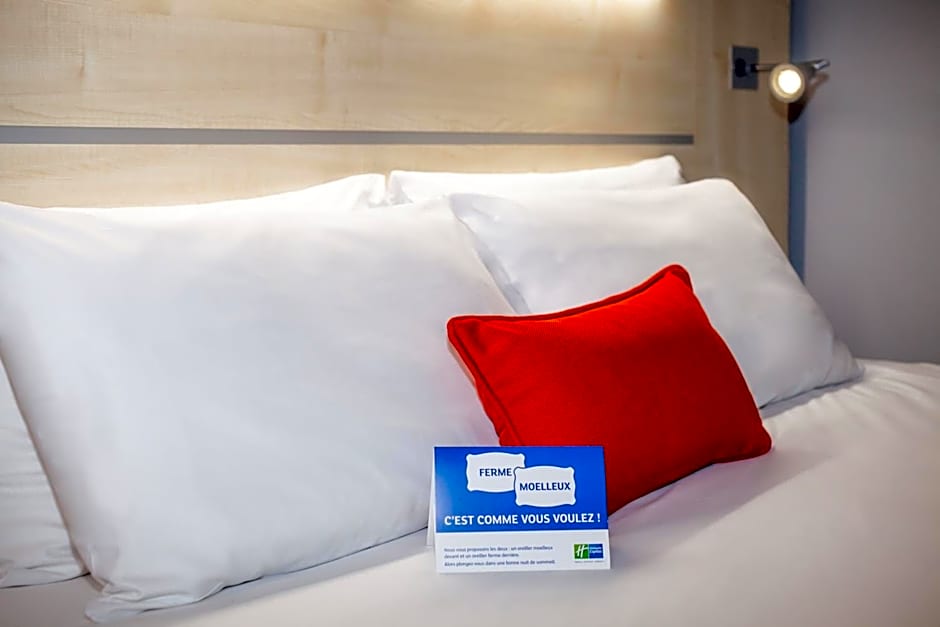 Holiday Inn Express Toulouse Airport By IHG