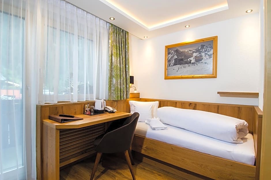 Hotel Garni Siegele - inklusive Silvretta-Card PREMIUM