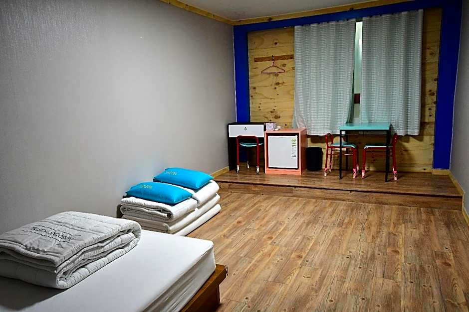 Nogodan Guesthouse and Hotel