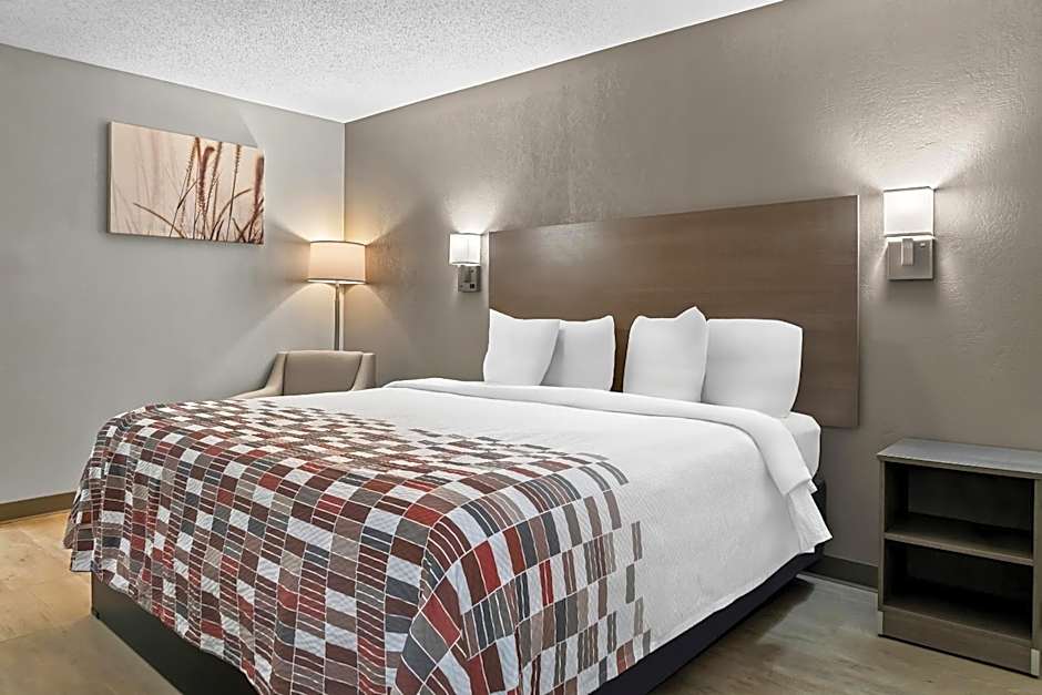 Red Roof Inn Flint