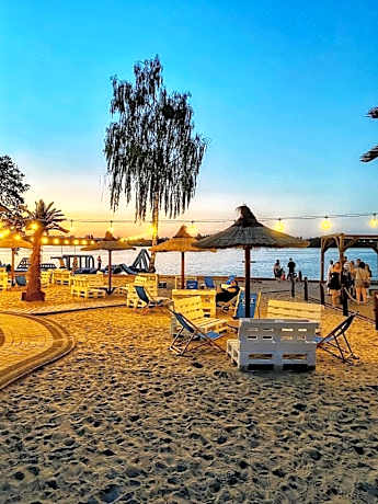 Hotel Sanvit Lake Resort & Spa