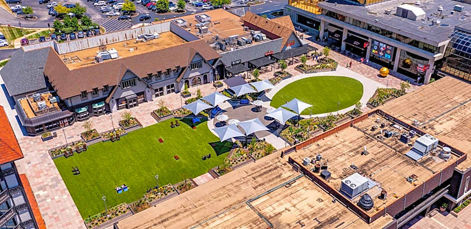 Sheraton Westport Plaza Hotel St. Louis