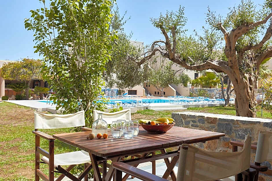 Creteco Hotel & Suites