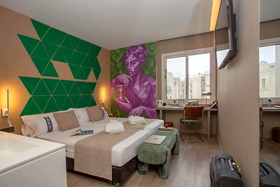 Kubic Athens Smart Hotel