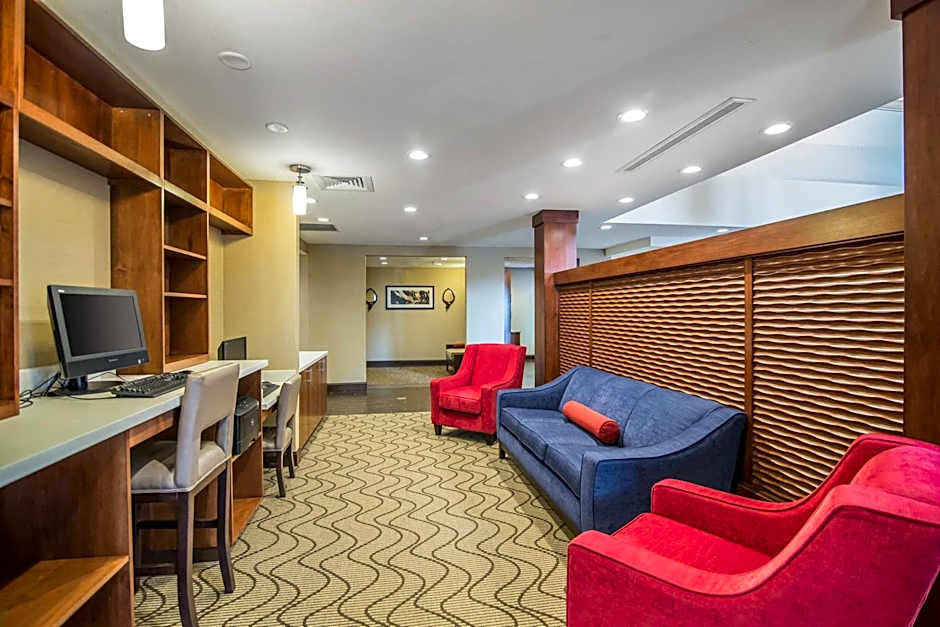 Comfort Suites Dodge City