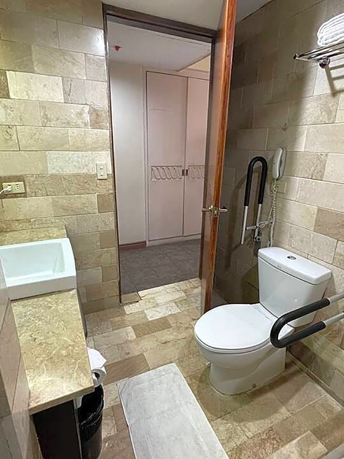 The Vip Hotel