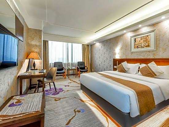 Oriental Silk Hotel