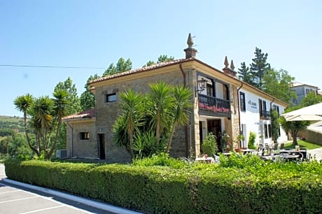 Hotel Colonial de Santillana