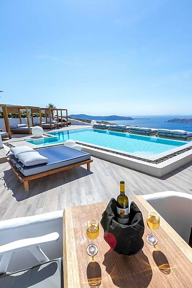Amaze Suites