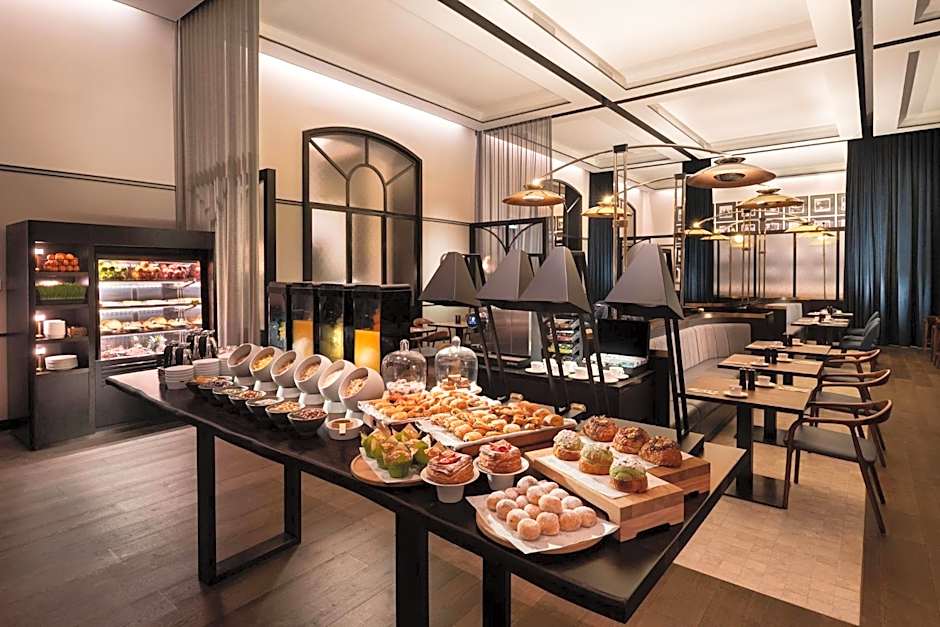 Adelaide Marriott Hotel