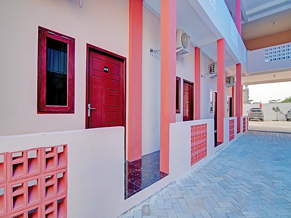 OYO 92946 Dekna Homestay Syariah