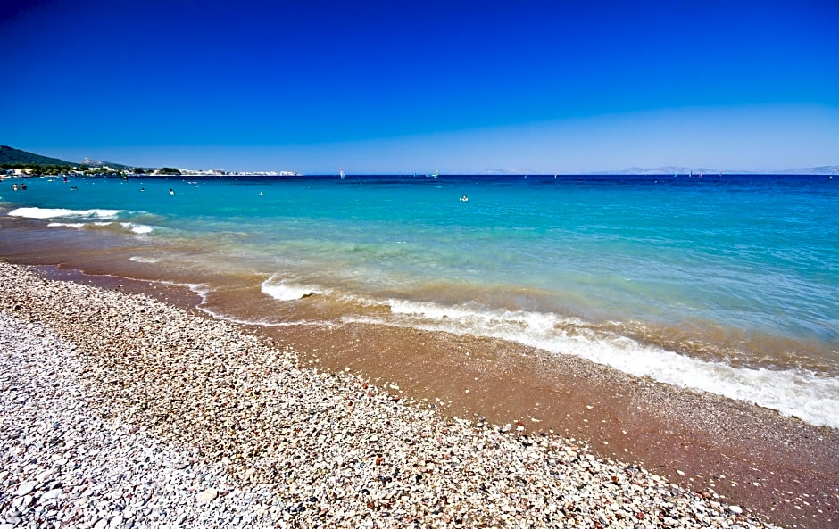 Sunny Days Hotel Apt