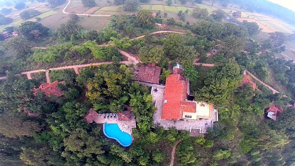 Pugdundee safaris - Kanha Earth Lodge