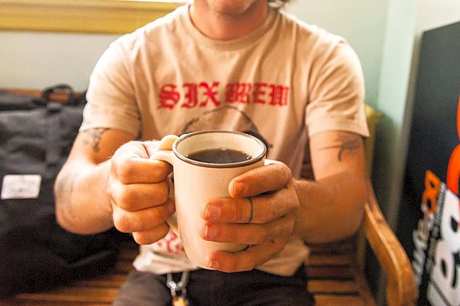 Ocean Island Inn | Backpackers | Suites