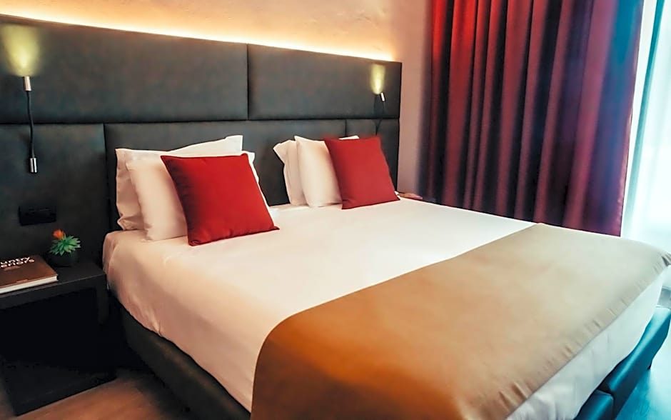 Hotel Benaco