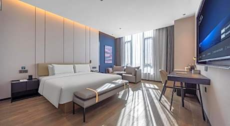 Atour Hotel Jinan Laiwu High-tech Innovation Center