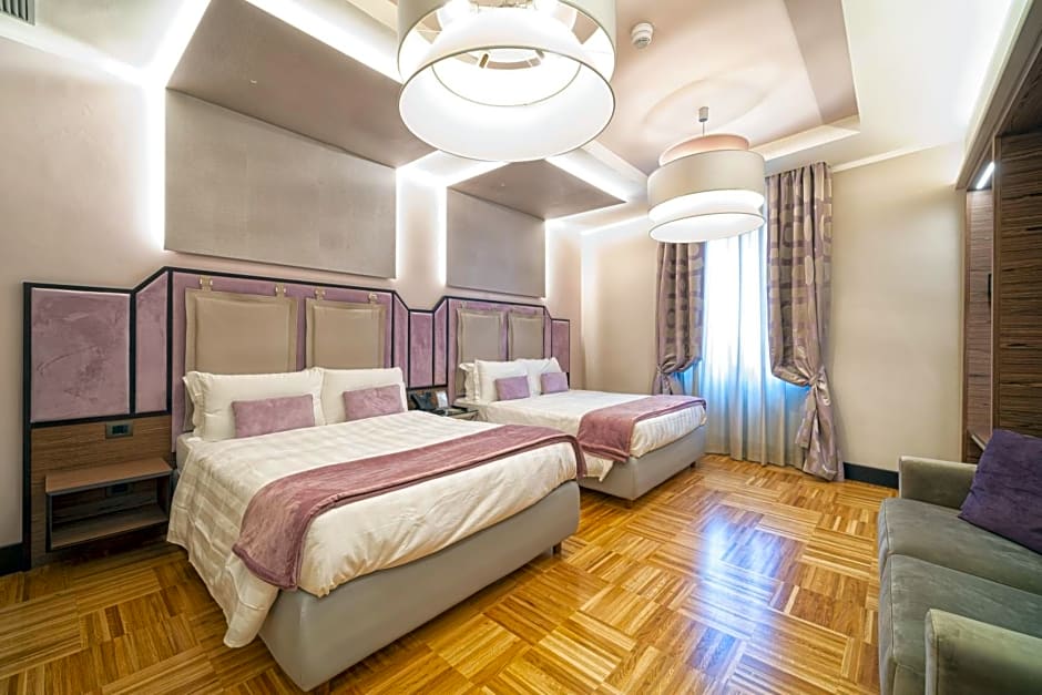 Solo Experience Hotel