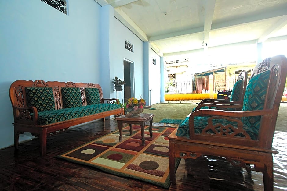 OYO 2049 Tassa Kost Syariah