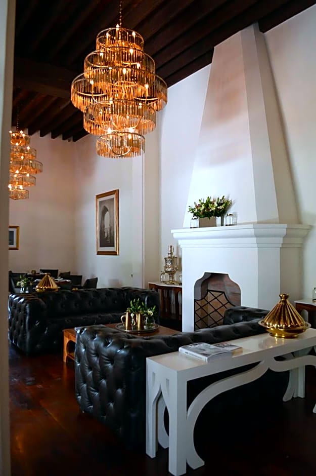 HOTEL CASA BLANCA 7