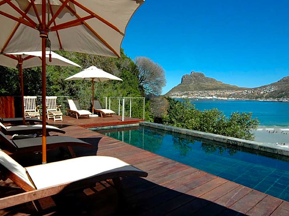 Chapmans Peak Beach Hotel