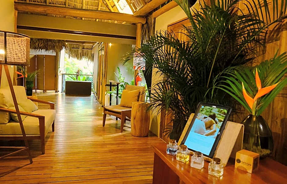 Hotel Nantipa - A Tico Beach Experience