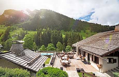 Les Chalets de la Serraz