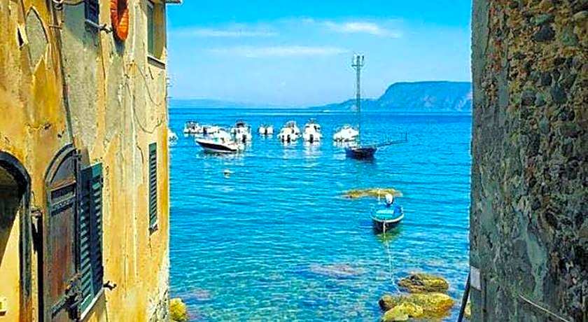 Romeo e Giulietta Scilla