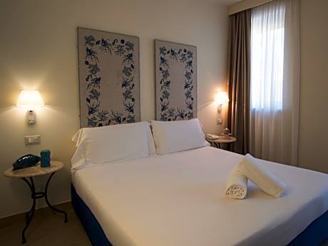 Double Room Single Use