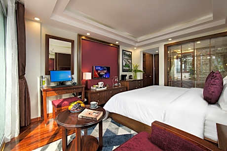 Superior Room with Balcony