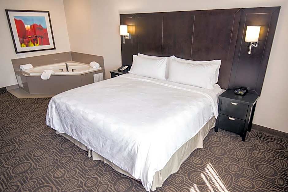 Holiday Inn & Suites Red Deer South By IHG