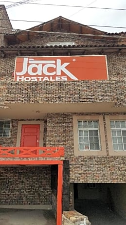 JACK Hostales