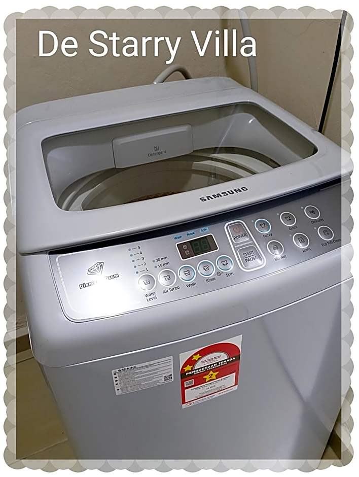 Melaka Homestay with pool 4BR Semi-D,BBQ,KTV,Billiard 15pax DeStarryVilla