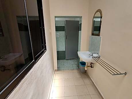 Triple Room with Shared Bathroom