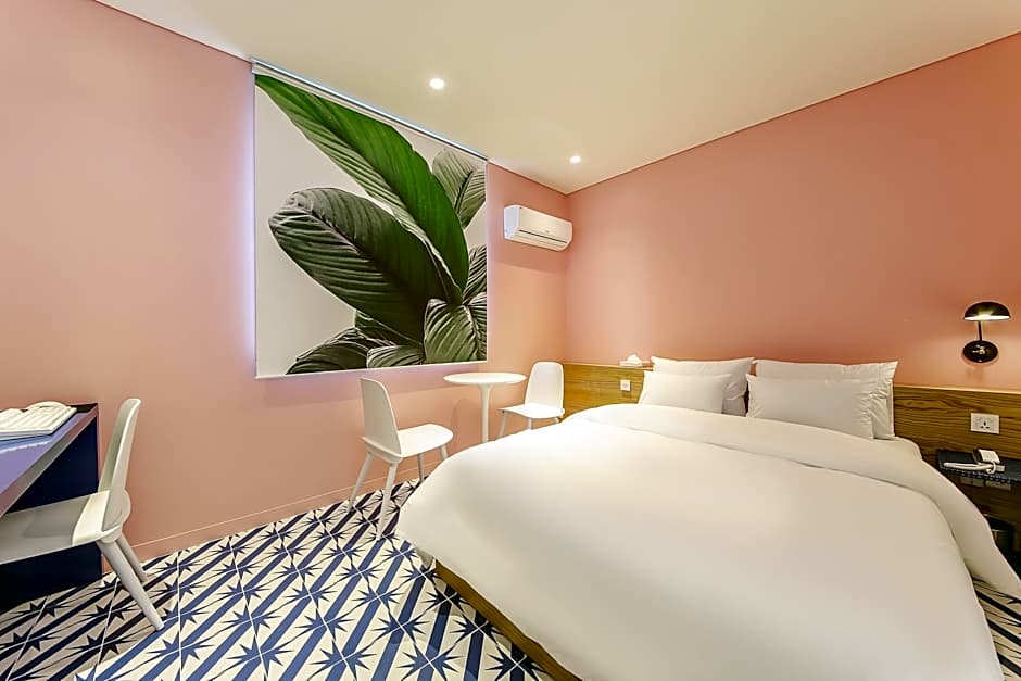 Hotel Yeogiuhtte Chungjangro