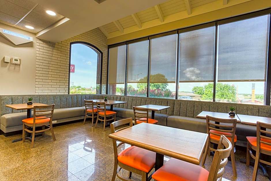 Drury Inn and Suites St Louis Collinsville