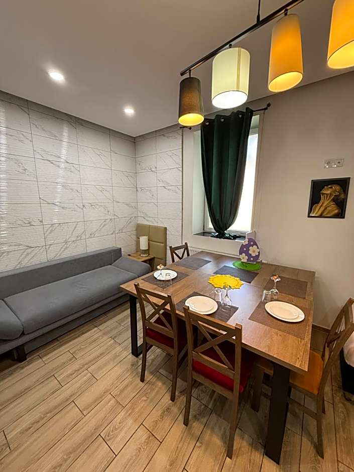 Apartamenty PRETTY WOMAN meldunek samodzielny 24h - noclegi Bytom Chorzów Katowice