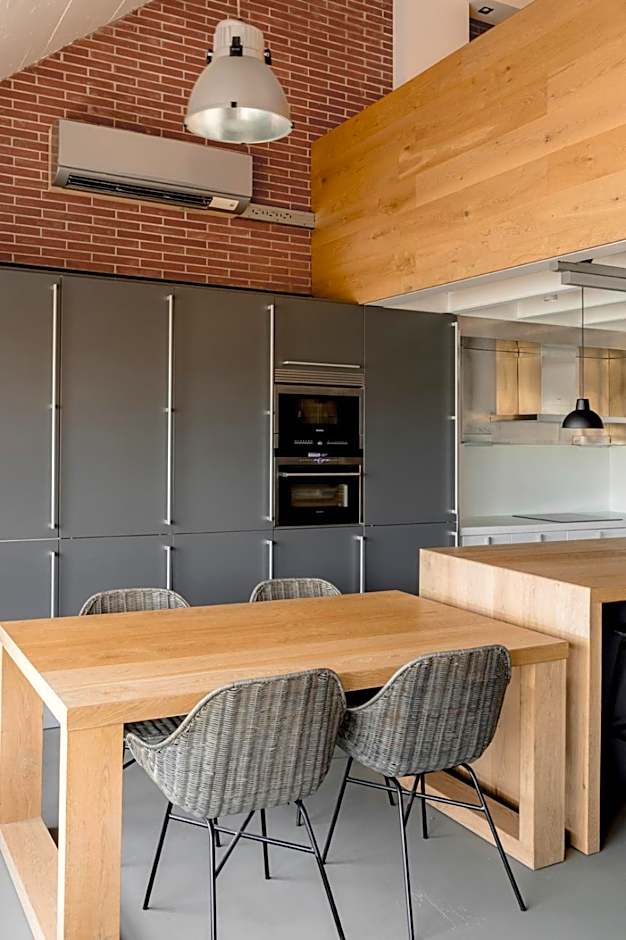 Barcelona Apartment Republica