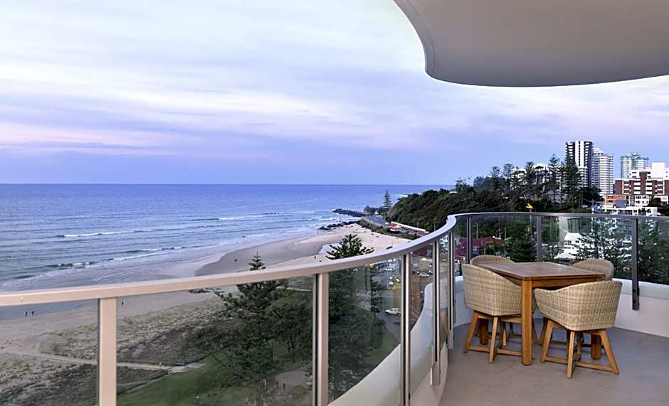 X Kirra Apartments